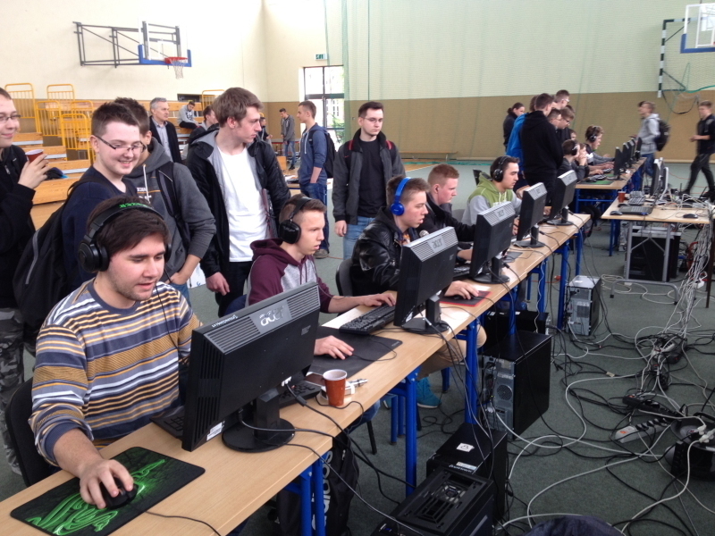 Turniej Counter Strike Global Offensive w Staszicu