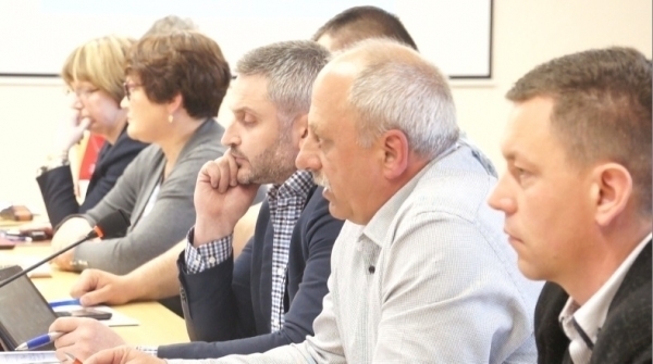 Mieszkańcy żyją jakby nie istniała elektryczność