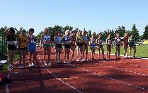 Udany start juniorów młodszych z LLKS Osowa Sień