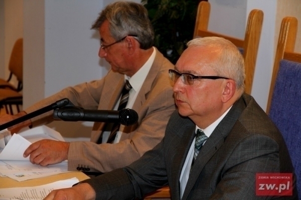 Absolutoryjna sesja w powiecie