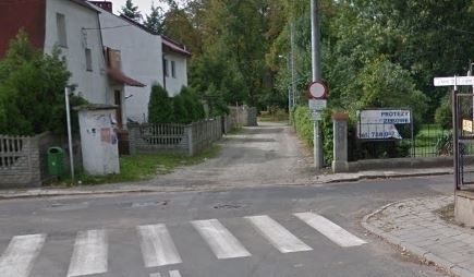 Tragiczny wypadek na ulicy Garbarskiej. Nie żyje 80-latek