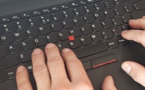 Wschowianin stracił 940 złotych policja znalazła nieuczciwego sprzedawcę