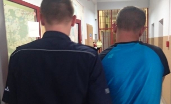 Włamali się do pomieszczenia z automatami do gier