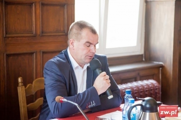 Braki w oświetleniu we Wschowie