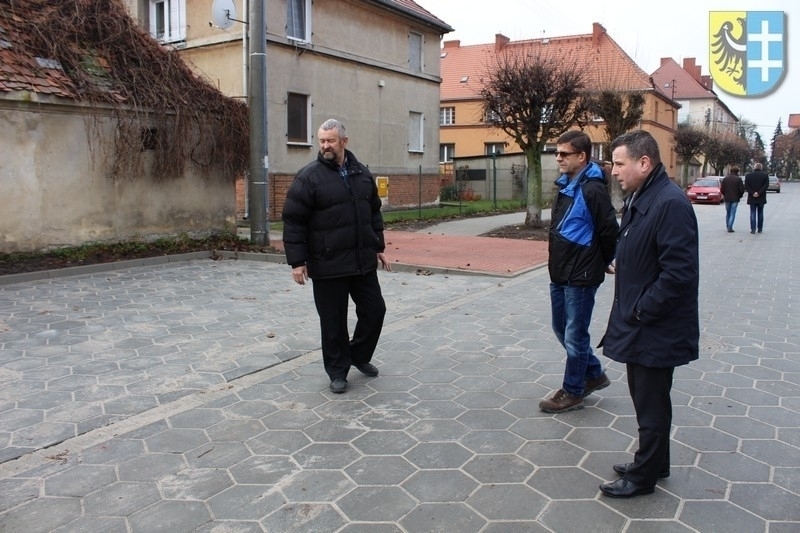 Zakończono przebudowę ulicy Mickiewicza we Wschowie