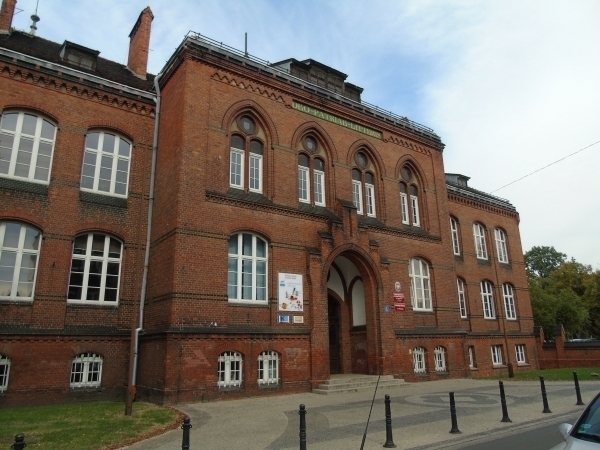 Podpisano umowę o dofinansowanie termomodernizacji budynku liceum