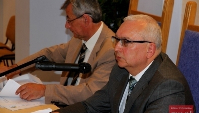 Absolutoryjna sesja w powiecie