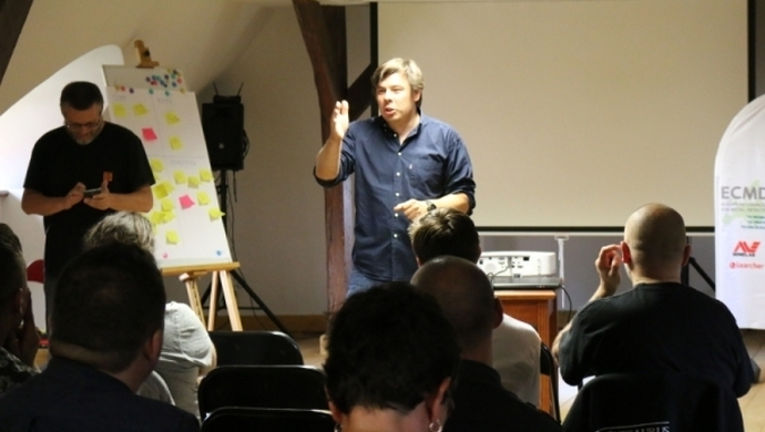 Poszukiwacze, archeologowie i konserwatorzy we Wschowie