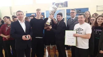 Puchar Komendanta dla I LO