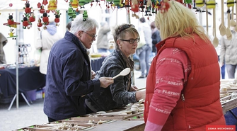 67 stoisk podczas Jarmarku Produktu Lokalnego w Sławie