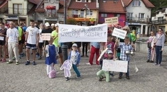 Sława: Bieg Bez Granic. Mile widziani wolontariusze