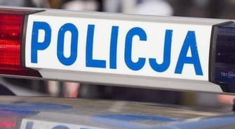 Złość wyładowali na donicach z kwiatami