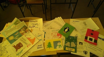 Wykonali kartki dla dzieci chorych na raka