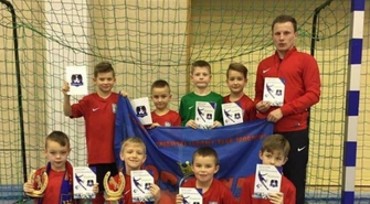 Młodzi piłkarze Korony wygrywają turniej o ,,Złotą Podkowę"