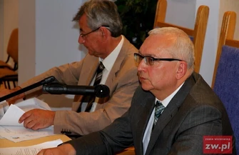 Waldemar Starosta za Aleksandra Polańskiego. Zmiany w prezydium Rady Powiatu Wschowskiego.