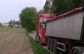 Wywożą odpady z Tylewic