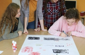 Kreatywni gimnazjaliści i licealiści z ZANA