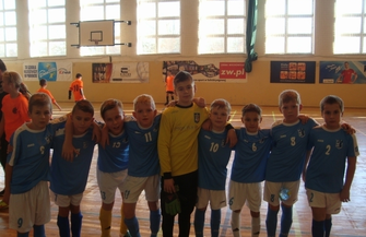 Drużyny Korony wygrywają III Mikołajkowy Turniej Piłki Halowej