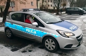 Mikołaj na drogach powiatu wschowskiego. Rózgi lub upominki dla kierowców