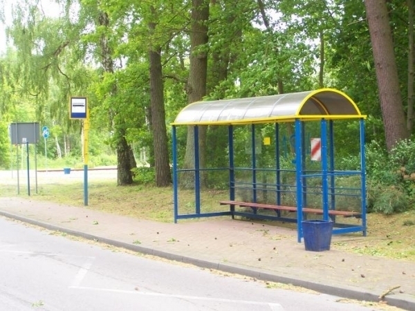 Sołtys prosi o nowy przystanek w Wyszanowie