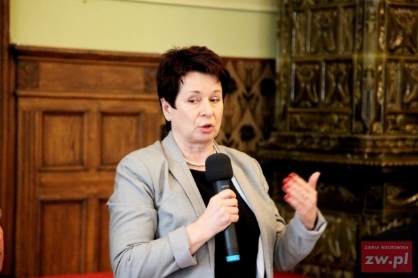 Danuta Patalas Ta uchwała degraduje SP1 i SP2