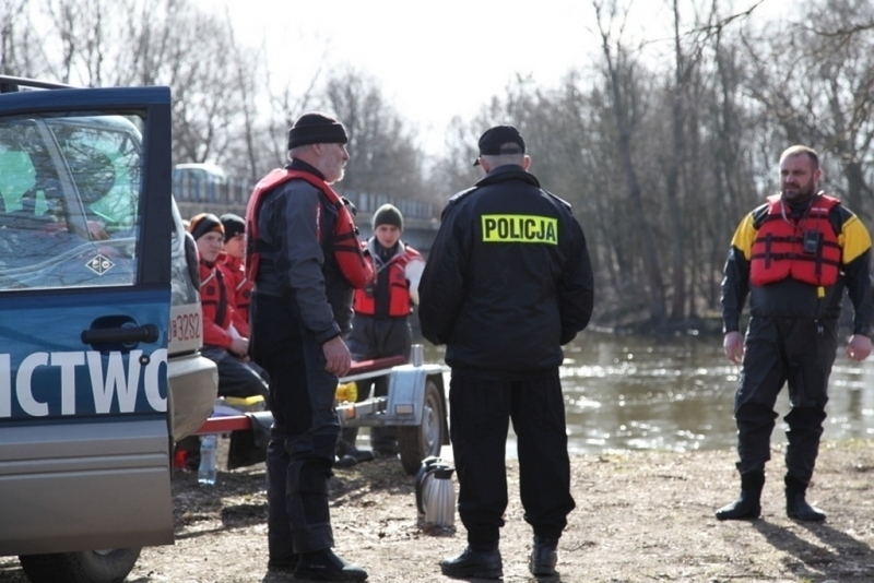 Znaleziono ciało 50-letniego mężczyzny z Jędrzychowic