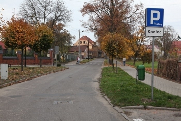 Wpływy z parkomatów zmalały wzrosły ze sprzedaży abonamentów