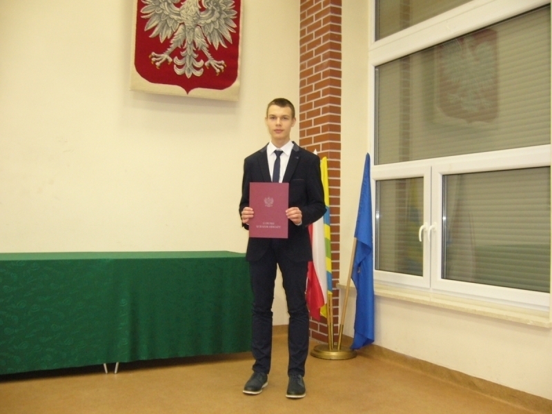 Deszcz nagród dla ucznia Gimnazjum nr 2