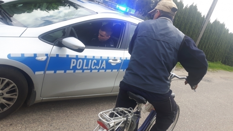 Uświadamiali niesfornych pieszych i rowerzystów