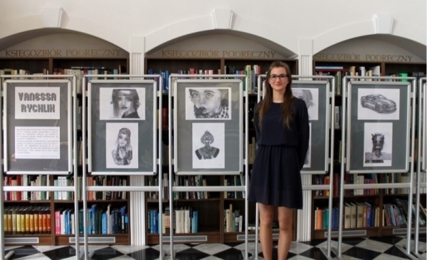 Biblioteka Publiczna Wystawa prac Vanessy Rychlik ze Starych Drzewiec