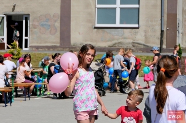 Festyn z okazji Dnia Dziecka w Szkole Podstawowej nr 2
