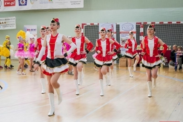 Mażoretki zbierają na Mistrzostwa Europy