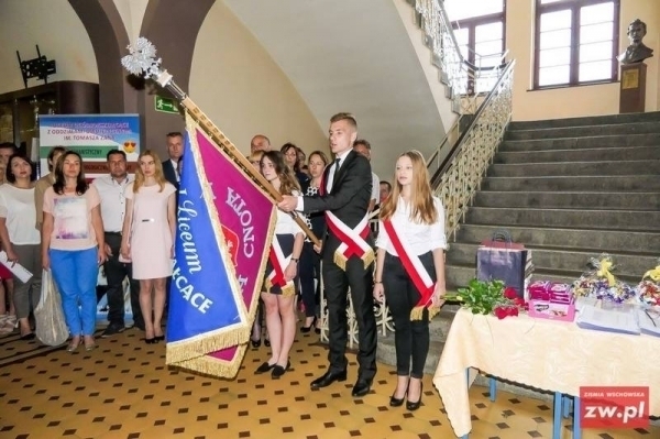 W Zanie rozpoczęli wakacje