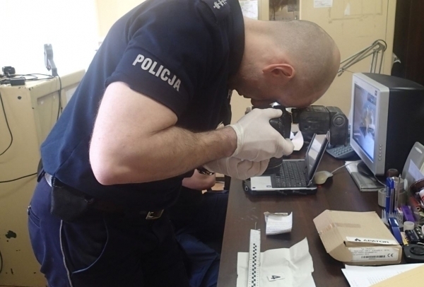 Marihuana w puszce po kawie amfetamina w kieszeni