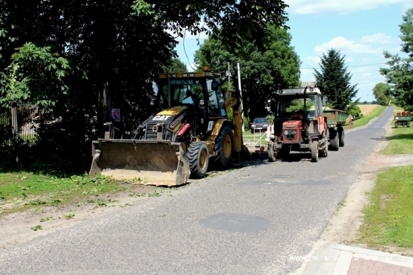 Ogińskiego utwardzana Nowe Ogrody z kanalizacją
