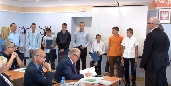 Mistrzowie Polski docenieni przez władze powiatu