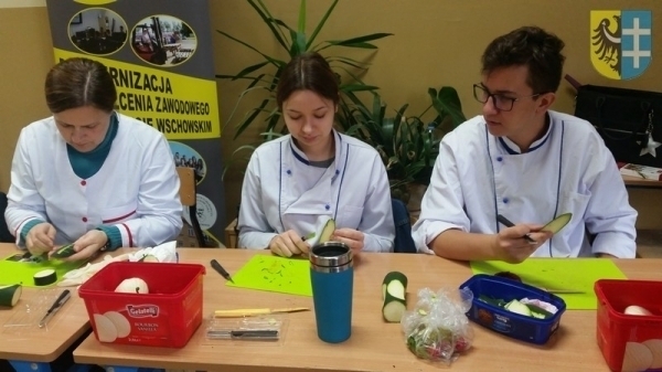Rzeźbienie w owocach Kurs Carvingu