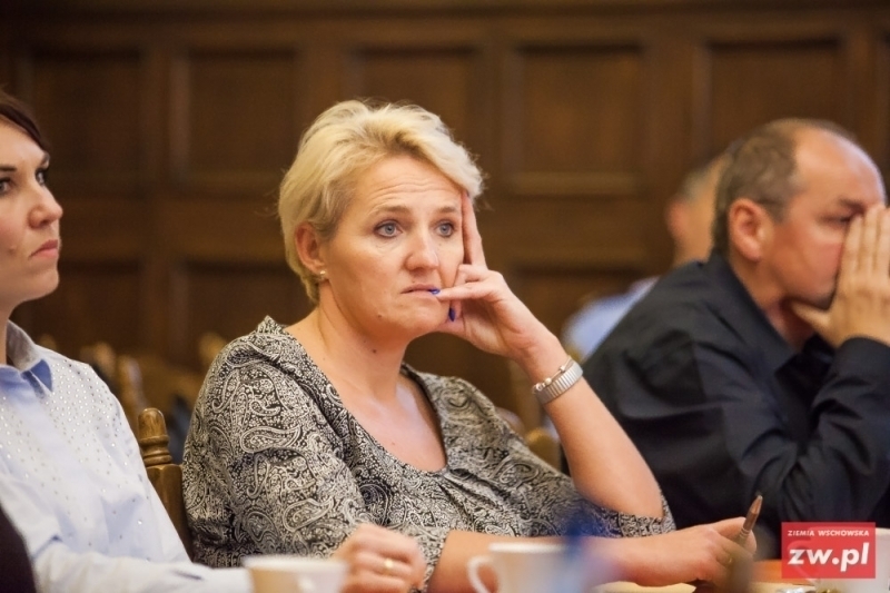 Szkoła dostawała cynk na długo przed ogłoszeniem wyników głosowania