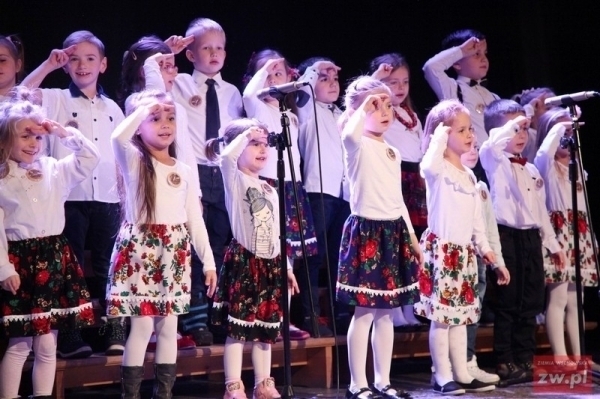 XVI Przegląd Piosenki Religijnej Cecyliada. Dzień pierwszy