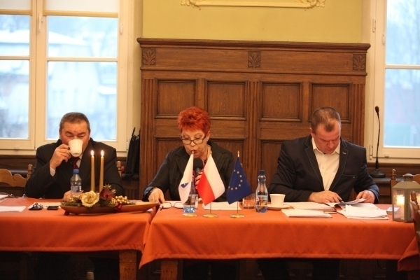 Czas A.R.T. złożył prywatny akt oskarżenia. Sąd wydał postanowienie o umorzeniu postępowania
