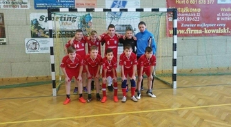 Korona na podium na turnieju w Śmiglu