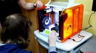 Zan drukuje trójwymiarowo