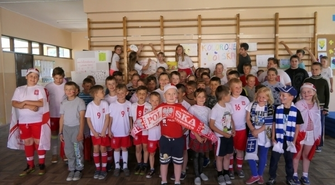 Dzieci z SP Jędrzychowice proszą o głosy