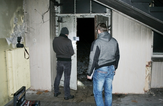 Gościł trzech mężczyzn został przez nich okradziony