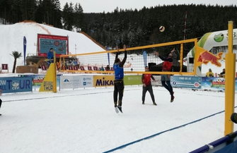 Duet z Lginia o włos od medali Mistrzostw Europy w siatkówce na śniegu