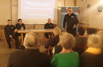 Policja blisko mieszkańców. Debata poświęcona bezpieczeństwu na terenie powiatu