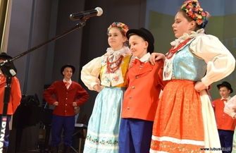 Zespół z Krzepielowa z Odznaką za Zasługi