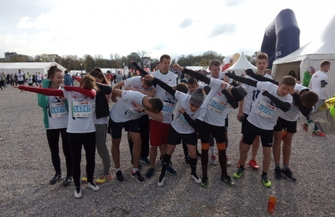 Sława Uczniowie i nauczyciele wystartowali w warszawskim Orlen Warsaw Marathon