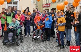 Marsz Akceptacji Osób Niepełnosprawnych przeszedł ulicami Wschowy