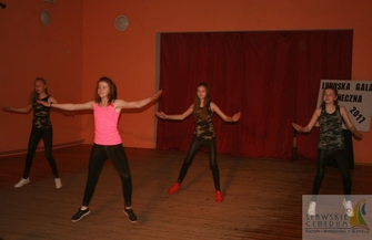 Magic 5 ze Wschowy oraz Zespół Pieśni i Tańca z Krzepielowa w wojewódzkim finale